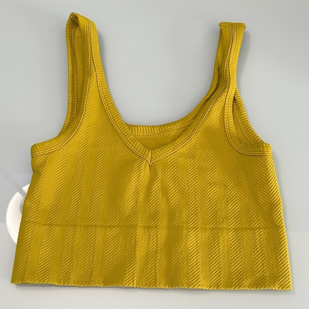 NWOT Nikibiki Athletic Top